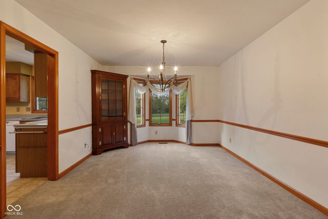 1266 Kensington Drive, Seymour, IN 47274