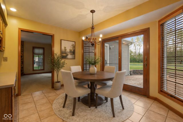 1266 Kensington Drive, Seymour, IN 47274