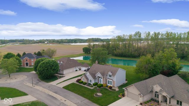 1266 Kensington Drive, Seymour, IN 47274