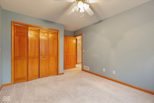 1266 Kensington Drive, Seymour, IN 47274