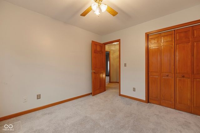 1266 Kensington Drive, Seymour, IN 47274