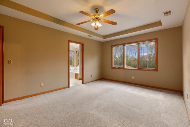 1266 Kensington Drive, Seymour, IN 47274