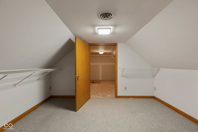 1266 Kensington Drive, Seymour, IN 47274