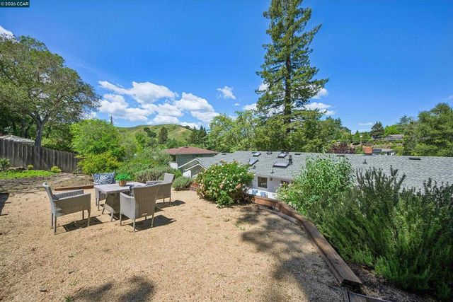 3231 Camino Colorados, Lafayette, CA 94549