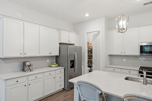 3012 Emma Lane, Mount Pleasant, SC 29466