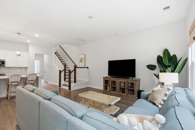 3012 Emma Lane, Mount Pleasant, SC 29466
