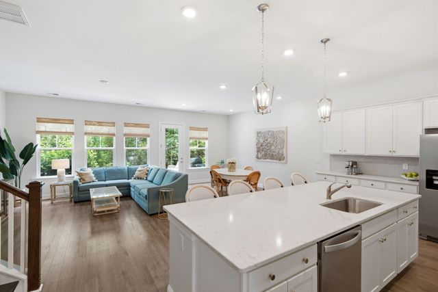 3012 Emma Lane, Mount Pleasant, SC 29466