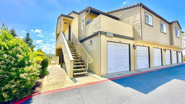5037 Los Morros Way 70, Oceanside, CA 92057