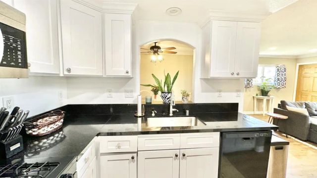 5037 Los Morros Way 70, Oceanside, CA 92057