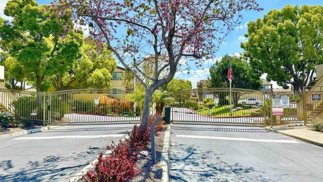 5037 Los Morros Way 70, Oceanside, CA 92057