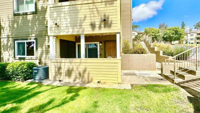 5037 Los Morros Way 70, Oceanside, CA 92057