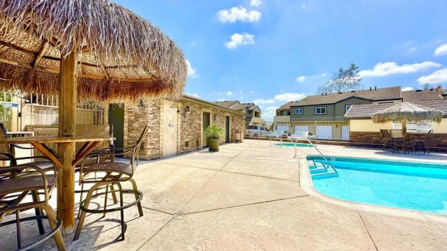 5037 Los Morros Way 70, Oceanside, CA 92057