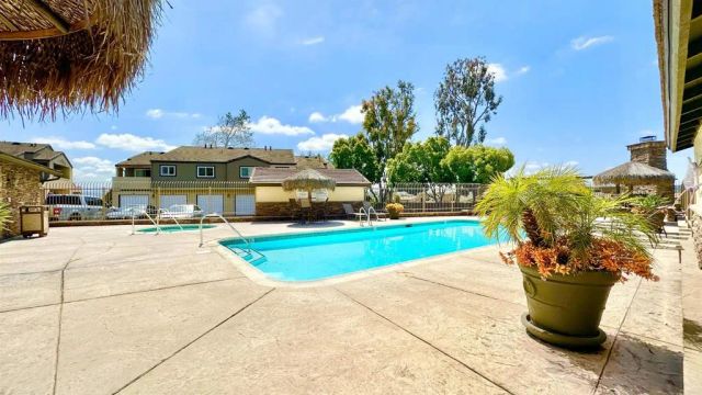 5037 Los Morros Way 70, Oceanside, CA 92057