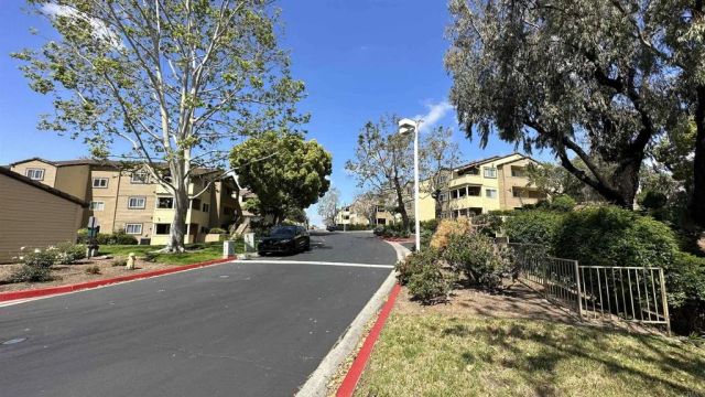 5037 Los Morros Way 70, Oceanside, CA 92057
