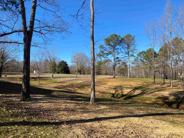 1120 JOT EM DOWN RD, Morris Chapel, TN 38361