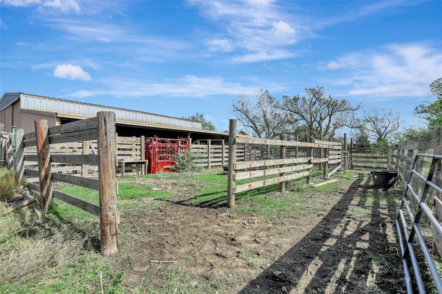 0 Cr 125, Wharton, TX 77448