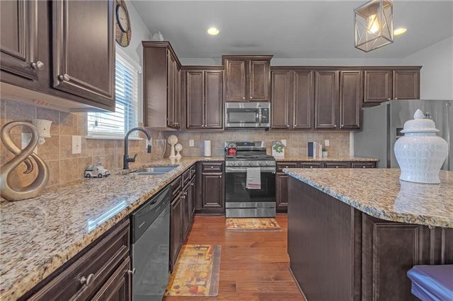 558 Hideaway Drive, Jonesboro, GA 30238