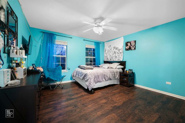 598 Wexford Drive, Elgin, IL 60124