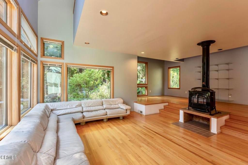 Image 7 of property listing at 33100 Frog Pond Road, Little River, CA 95456