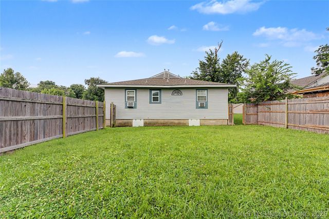 5721 E Easton Street, Tulsa, OK 74115