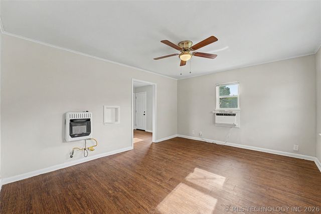 5721 E Easton Street, Tulsa, OK 74115