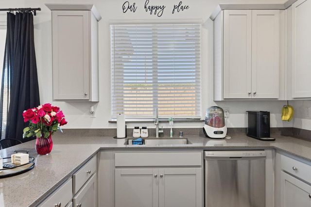 7293 Dorstone Way, Sacramento, CA 95829