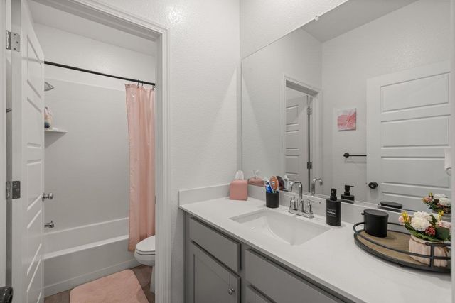 7293 Dorstone Way, Sacramento, CA 95829