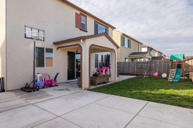 7293 Dorstone Way, Sacramento, CA 95829