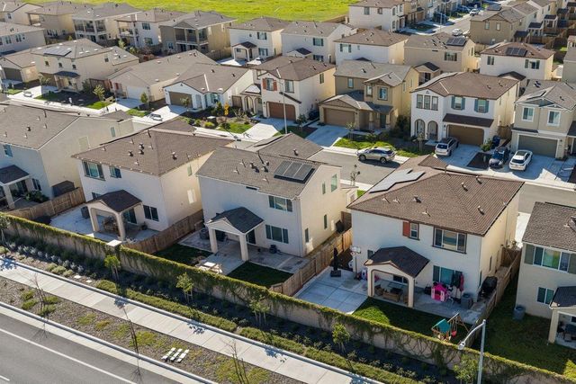 7293 Dorstone Way, Sacramento, CA 95829