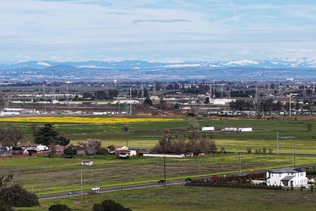 7293 Dorstone Way, Sacramento, CA 95829