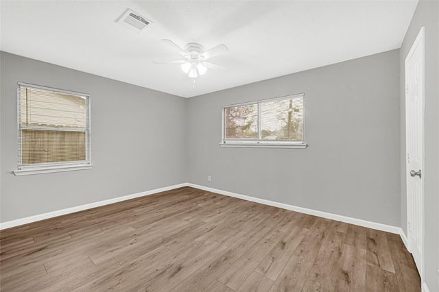 1106 Pauline Avenue, Pasadena, TX 77502