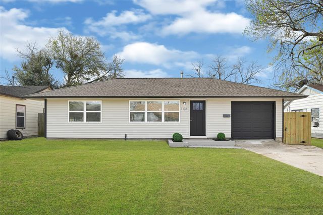 1106 Pauline Avenue, Pasadena, TX 77502