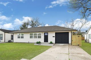 1106 Pauline Avenue, Pasadena, TX 77502