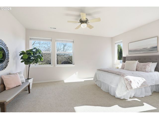 5274 Nw CRADY Ln, Portland, OR 97229