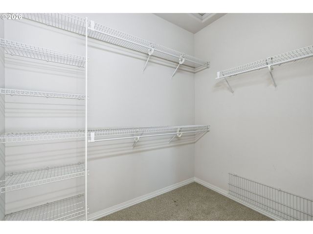 5274 Nw CRADY Ln, Portland, OR 97229