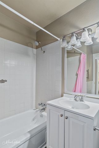 1820 E Kings Highway 42, Shreveport, LA 71105