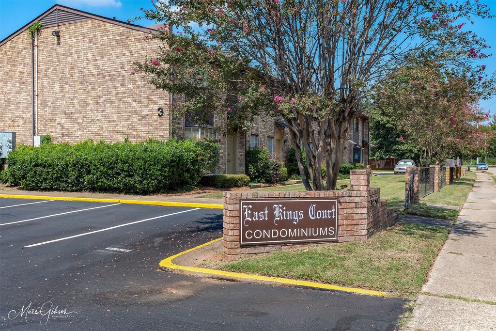 1820 E Kings Highway 42, Shreveport, LA 71105