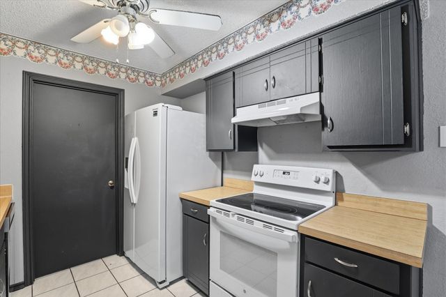 3509 Westgrove Drive, Arlington, TX 76001