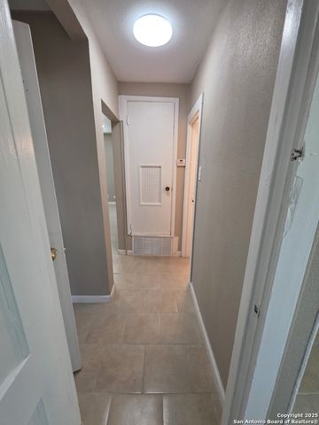 3111 Mars, San Antonio, TX 78226