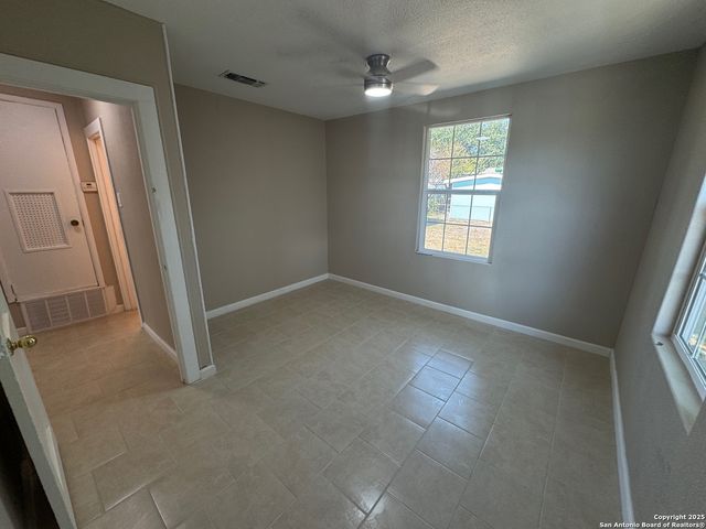 3111 Mars, San Antonio, TX 78226