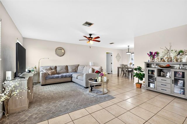 8810 SE 88TH PLACE, Ocala, FL 34472