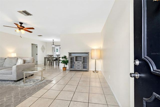 8810 SE 88TH PLACE, Ocala, FL 34472