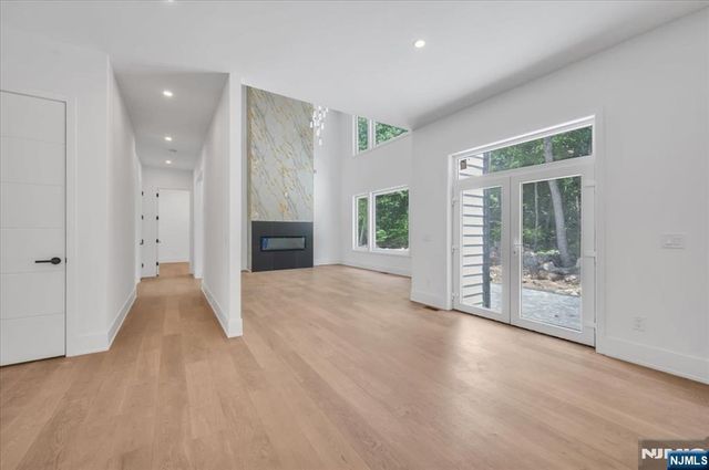 72 Heritage Drive, West Milford, NJ 07480