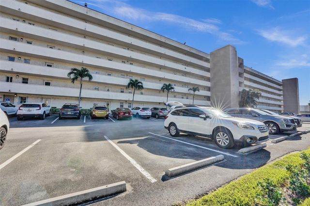 8900 Washington Boulevard 506A, Hollywood, FL 33025