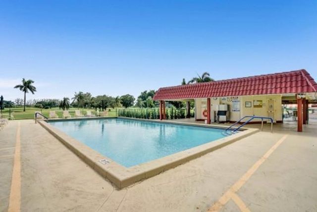 8900 Washington Boulevard 506A, Hollywood, FL 33025