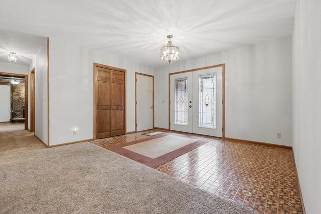 1414 Red Cloud Lane, Madison, WI 53704