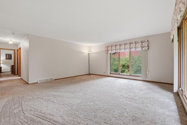 1414 Red Cloud Lane, Madison, WI 53704