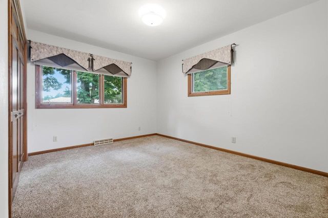 1414 Red Cloud Lane, Madison, WI 53704