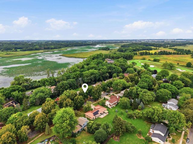 1414 Red Cloud Lane, Madison, WI 53704