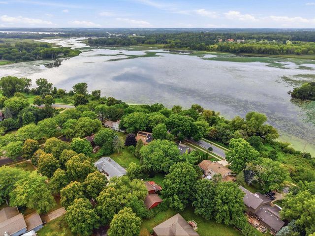 1414 Red Cloud Lane, Madison, WI 53704